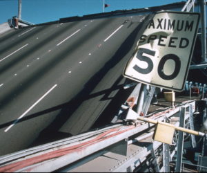 Bridge damage from the Loma Prieta Earthquake.
Photo credit: Joe Lewis